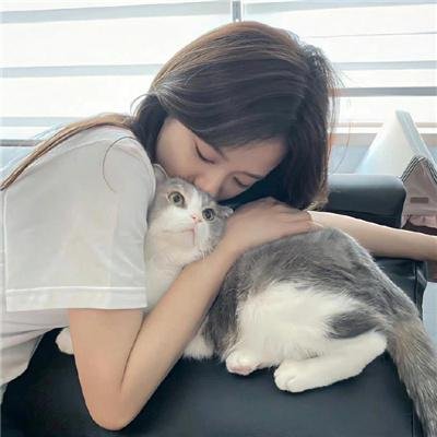 沉默的姑娘